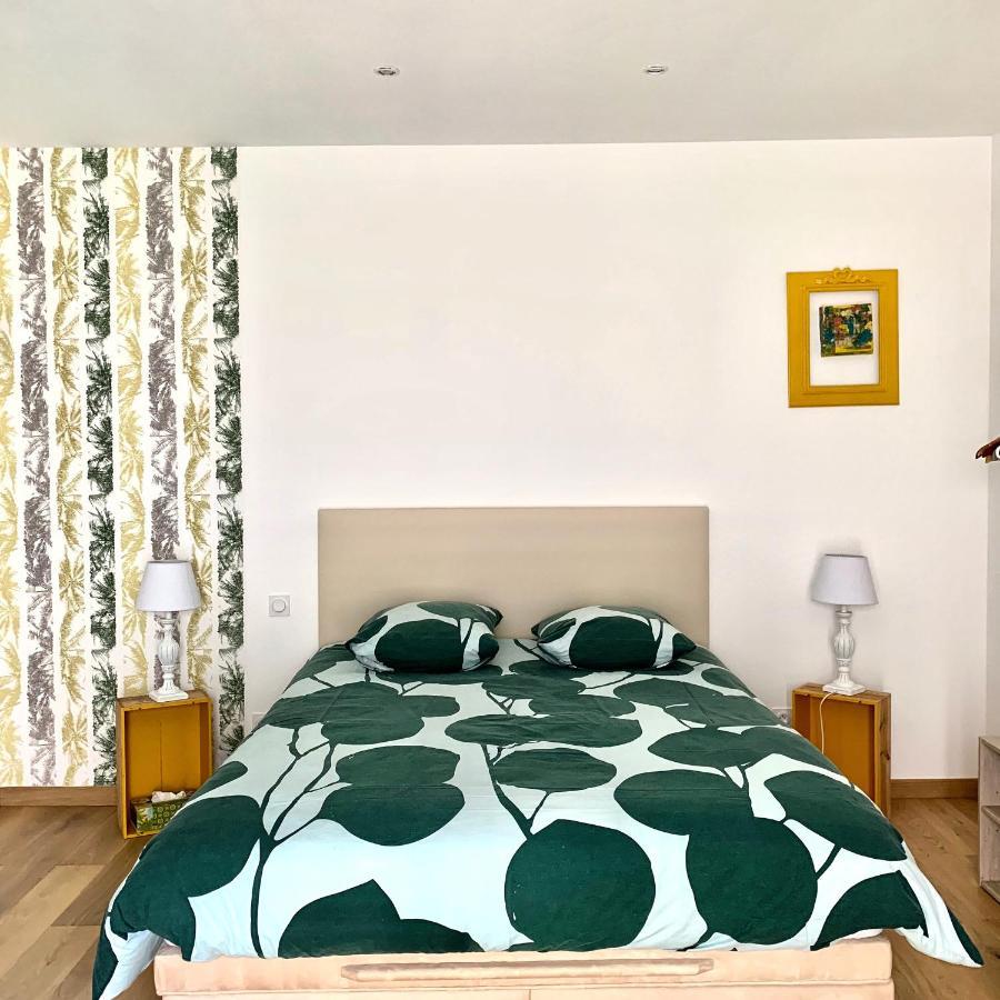 Atelier Des Vidaux Bed & Breakfast Saint-Aunes Exterior photo